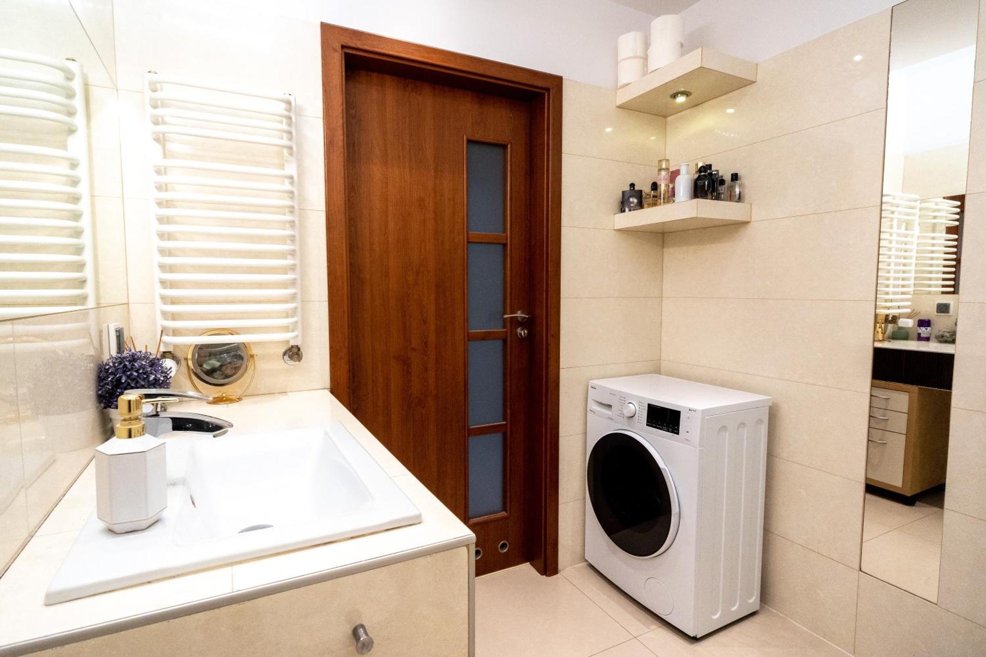 Verona 115, 69m2, Terrace, Garage *